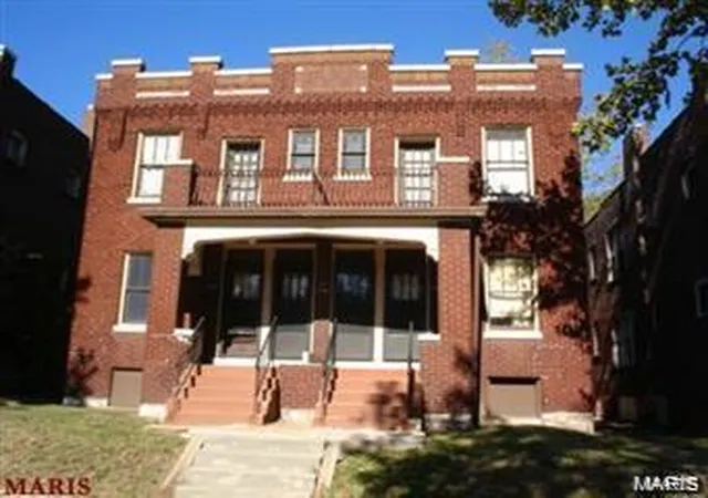Multi Family at 4681 Kossuth Ave, Saint Louis, MO 63115 | MLS# MIS25030876 | | Sold on 2025-12-19