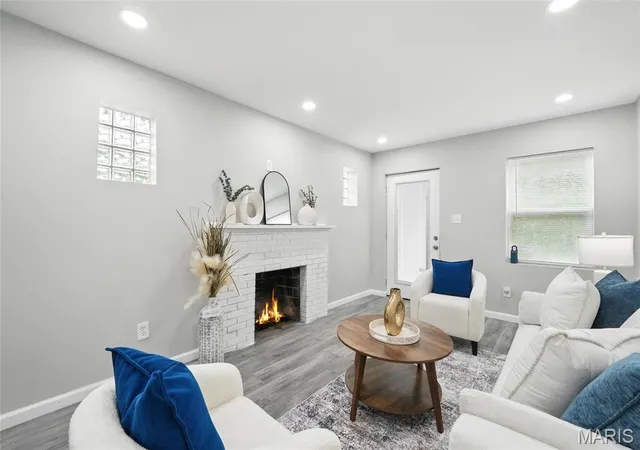 Photo 3 of Single Family Residence at 200 Thoroughman Ave, Saint Louis, MO 63135 | MLS# MIS25030974 | | Sold on 2025-07-16