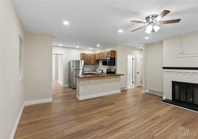 Photo 3 of Single family home for sale at 1973 Park Ln, Saint Louis, MO 63136 | MLS# MIS25031101 | Listing updated on 2026-02-08