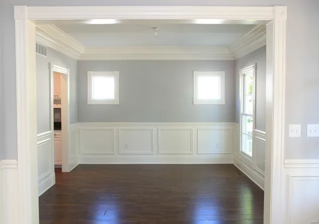 Photo 4 of Single family home for sale at 664 E Argonne, Saint Louis, MO 63122 | MLS# 23027166 | Listing updated on 2024-10-25