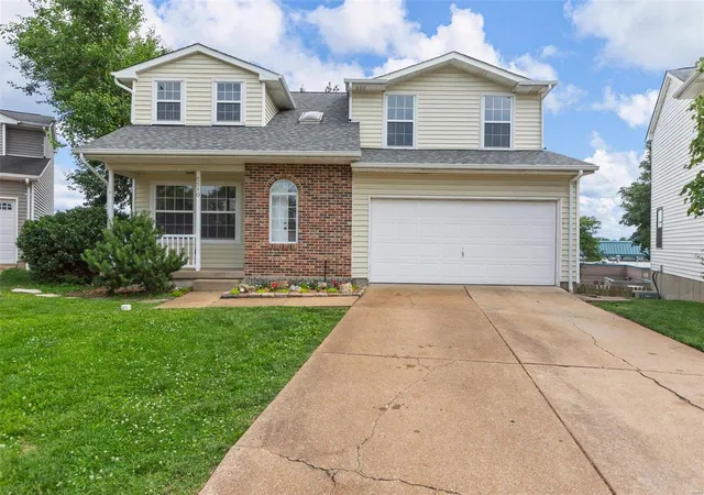 Single family home for sale at 5510 Hennessey Ct, Saint Louis, MO 63139 | MLS# 23067360 | Listing updated on 2024-10-28