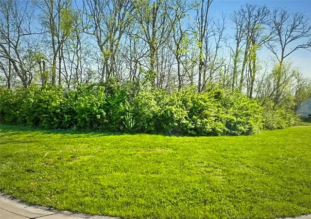 Photo 1 of Land for sale at 4903 Oak Fls Dr, Waterloo, IL 62298 | MLS# 24002280 | Listing updated on 2024-10-31