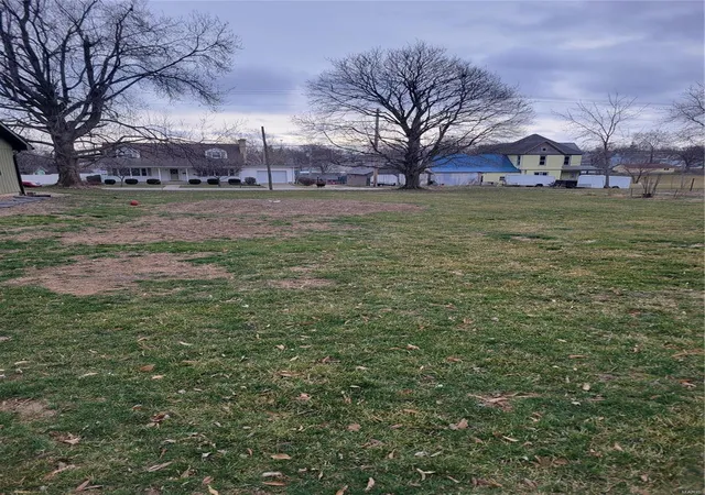 Photo 3 of Land for sale at 0 310 S Ashland Ave, Palmyra, MO 63461 | MLS# 24012284 | Listing updated on 2024-10-02