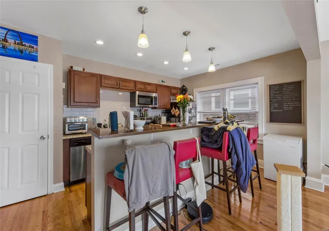 Photo 3 of Multi family home for sale at 6609 Clayton Rd, Saint Louis, MO 63117 | MLS# 24021167 | Listing updated on 2024-11-22