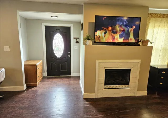 Photo 3 of Single family home for sale at 303 7th Avenue, Crystal City, MO 63019 | MLS# 24027869 | Listing updated on 2024-12-18