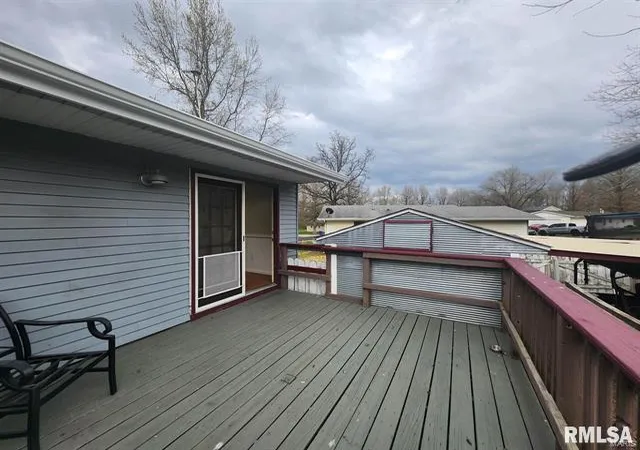 Photo 3 of Single family home for sale at 801 Queens Way, Pinckneyville, IL 62274 | MLS# 24029121 | Listing updated on 2024-08-16