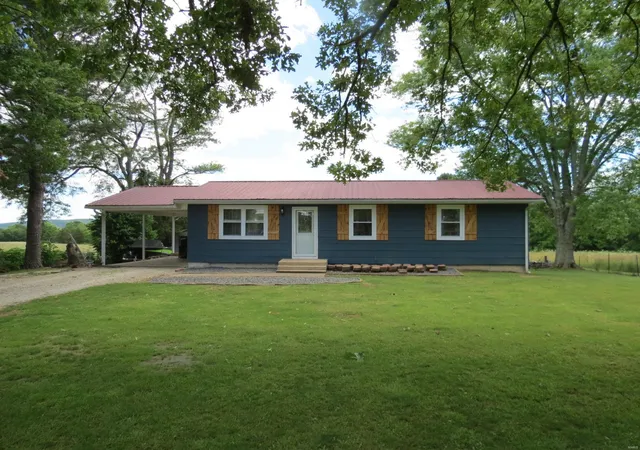 Photo 1 of Single family home for sale at 7519 Highway 72, Ironton, MO 63650 | MLS# 24036636 | Listing updated on 2024-09-27