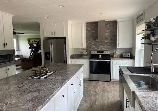 Photo 3 of Single family home for sale at 2708 County Rd 3220, Salem, MO 65560 | MLS# 24037089 | Listing updated on 2024-12-11