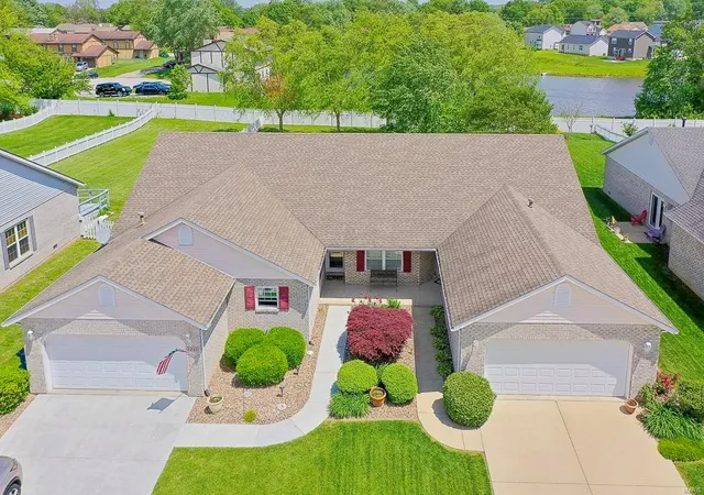 Photo 2 of Single family home for sale at 2278 Wellington Dr, Belleville, IL 62221 | MLS# 24042511 | Listing updated on 2024-08-25