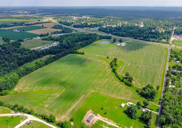 Photo 2 of House for sale at 25 +/ Acres State Hwy E, Jonesburg, MO 63351 | MLS# 24045223 | Listing updated on 2025-03-18