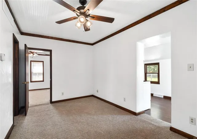 Photo 2 of Single family home for sale at 307 Walnut St, Waterloo, IL 62298 | MLS# 24046419 | Listing updated on 2024-09-17