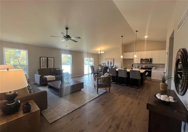 Photo 3 of Single family home for sale at 2312 Matthias Close #19STB, Washington, MO 63090 | MLS# 24047658 | Listing updated on 2024-11-18