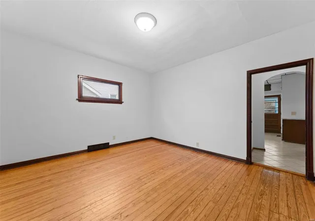 Photo 3 of Single family home for sale at 125 E Holden Ave, Saint Louis, MO 63125 | MLS# 24047703 | Listing updated on 2025-03-05