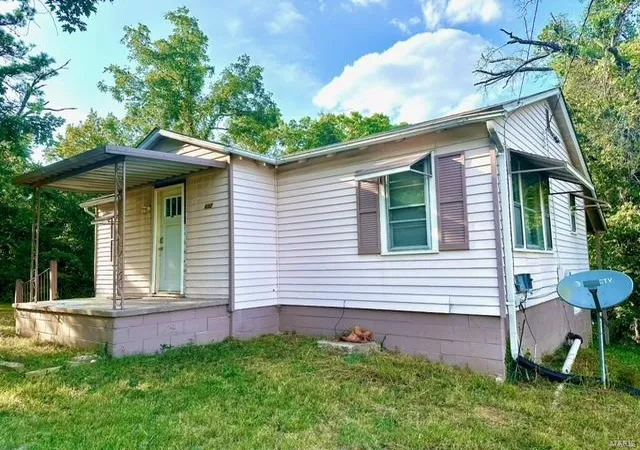 Photo 3 of Single family home for sale at 632 N Division St, Bonne Terre, MO 63628 | MLS# 24049289 | Listing updated on 2024-10-18