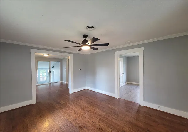 Photo 4 of Single family home for sale at 803 W 8th Street, Washington, MO 63090 | MLS# 24050910 | Listing updated on 2024-11-05