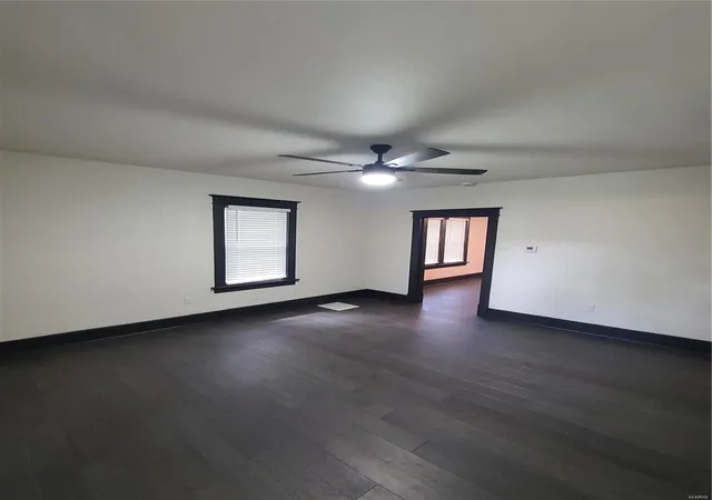 Photo 2 of Single family home for sale at 164 Spruce St, Glen Carbon, IL 62034 | MLS# 24052384 | Listing updated on 2024-09-10