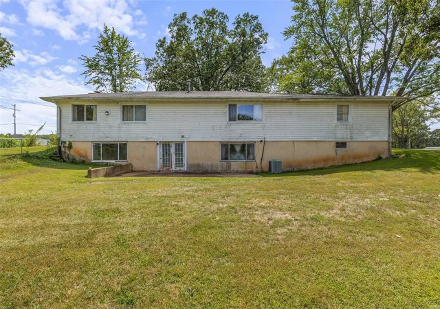Photo 2 of Single family home for sale at 13245 Highway 8, Mineral Point, MO 63660 | MLS# 24052913 | Listing updated on 2024-09-17