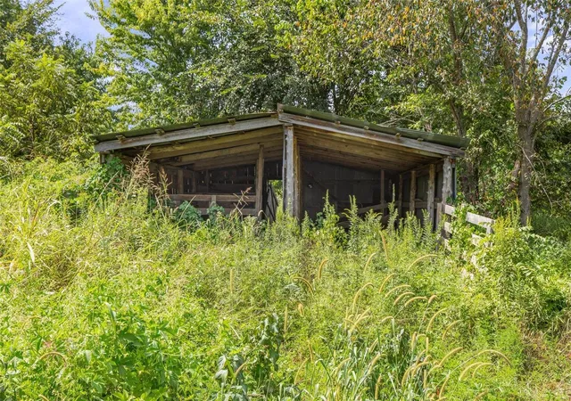 Photo 4 of Single family home for sale at 13245 Highway 8, Mineral Point, MO 63660 | MLS# 24052913 | Listing updated on 2024-09-17