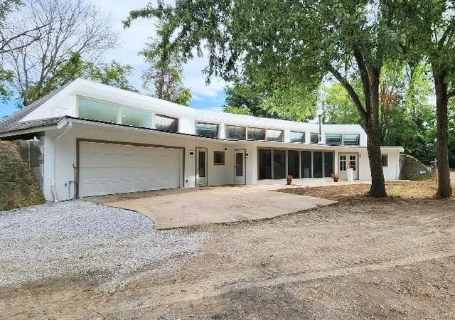 Photo 4 of Single family home for sale at 32291 147th Street, Canton, MO 63435 | MLS# 24053431 | Listing updated on 2024-11-05