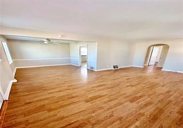 Photo 3 of Single family home for sale at 8346 Archer Ave, Saint Louis, MO 63132 | MLS# 24055082 | Listing updated on 2024-12-13