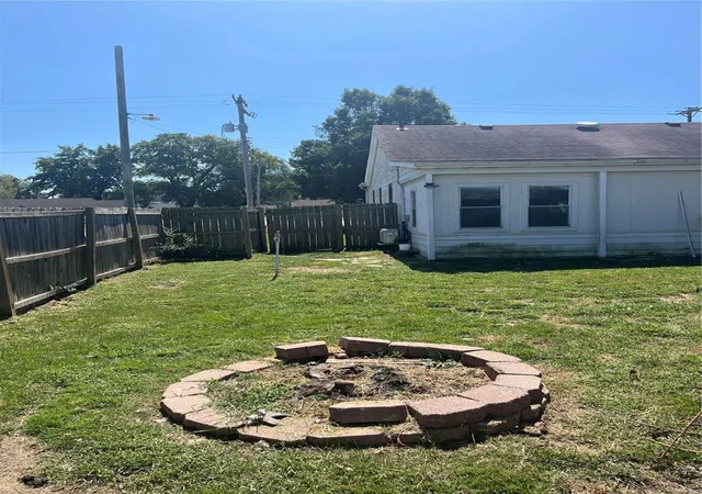 Photo 20 of Single family home for sale at 106 W 4th Street, Saint Jacob, IL 62281 | MLS# 24055371 | Listing updated on 2024-12-06