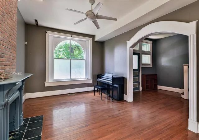Photo 3 of Single family home for sale at 3630 S Jefferson Ave, Saint Louis, MO 63118 | MLS# 24056816 | Listing updated on 2024-11-14