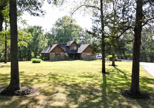 Photo 3 of Single family home for sale at 8396 Warren Grv, House Springs, MO 63051 | MLS# 24058630 | Listing updated on 2024-12-18