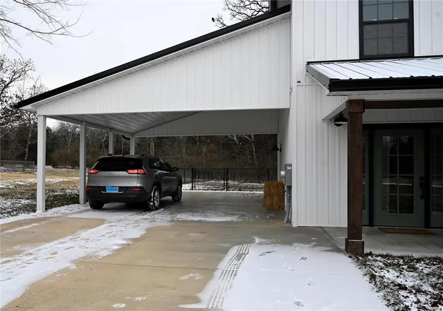 Photo 3 of Single family home for sale at 3890 Cedar Fls Rd, Bonne Terre, MO 63628 | MLS# 24058680 | Listing updated on 2024-09-17