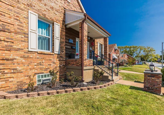 Photo 3 of Single family home for sale at 4115 Loughborough Ave, Saint Louis, MO 63116 | MLS# 24058981 | Listing updated on 2024-12-02