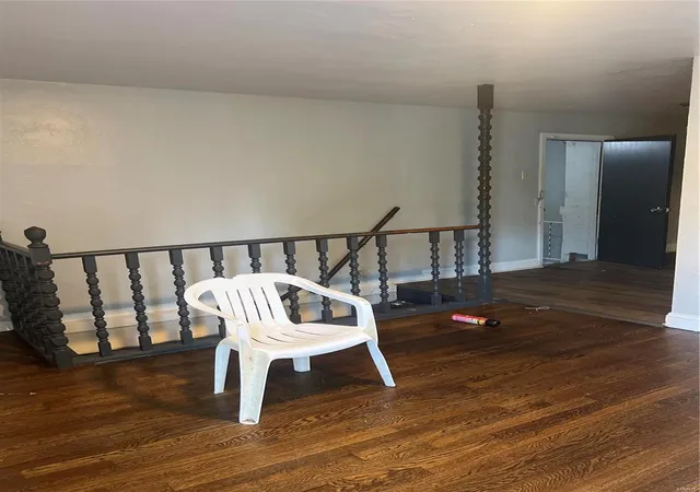 Photo 4 of Single family home for sale at 4706 Upshaw St, Saint Louis, MO 63121 | MLS# 24059280 | Listing updated on 2024-11-27