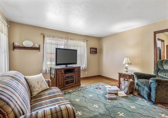 Photo 3 of Single family home for sale at 302 7th Street, Farmington, MO 63640 | MLS# 24059851 | Listing updated on 2024-11-05