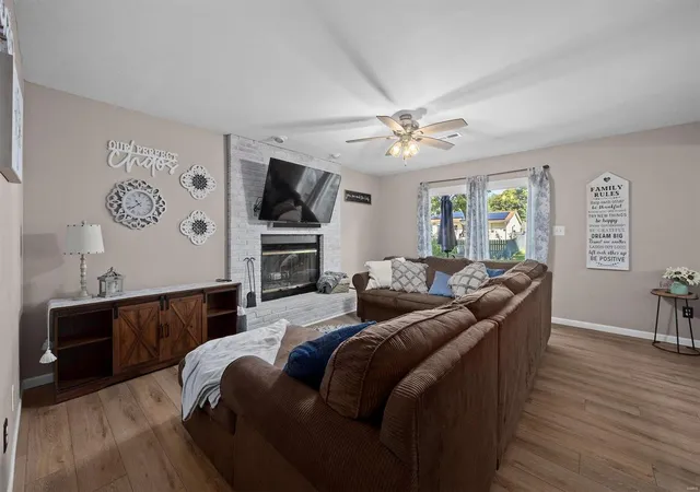 Photo 4 of Single family home for sale at 517 Green Hvn Dr, Swansea, IL 62226 | MLS# 24060853 | Listing updated on 2024-12-05