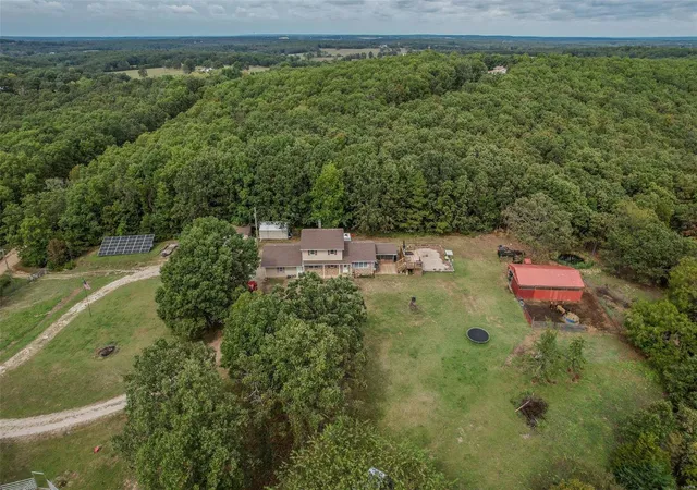 Photo 1 of Single family home for sale at 24501 Grindstone Ln, Lebanon, MO 65536 | MLS# 24061051 | Listing updated on 2024-12-02