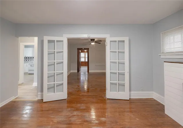 Photo 3 of Single family home for sale at 7624 Fairham Ave, Saint Louis, MO 63130 | MLS# 24061069 | Listing updated on 2024-12-18