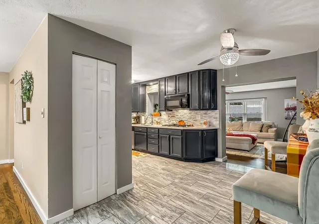 Photo 4 of Single family home for sale at 4471 Brooktop Ln, Saint Louis, MO 63128 | MLS# 24061790 | Listing updated on 2024-11-05