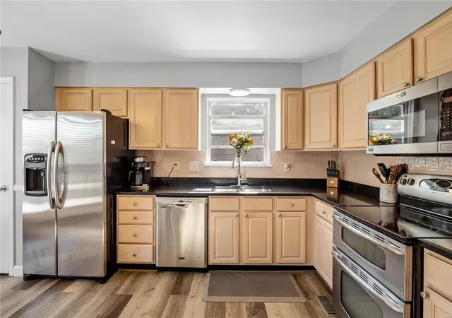 Photo 3 of Single family home for sale at 309 Westwind Ests Ln, Valley Park, MO 63088 | MLS# 24061949 | Listing updated on 2024-11-20