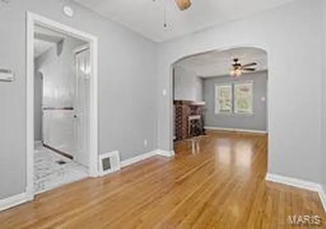 Photo 3 of Single family home for sale at 1615 Yale Ave, Saint Louis, MO 63117 | MLS# 24062082 | Listing updated on 2024-11-16