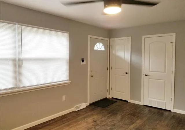 Photo 3 of Single family home for sale at 446 N 39th Street, Belleville, IL 62226 | MLS# 24062254 | Listing updated on 2024-11-03