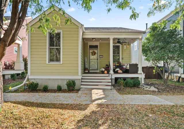 Photo 1 of Single family home for sale at 3209 Tiber St, Saint Charles, MO 63301 | MLS# 24062400 | Listing updated on 2024-10-16