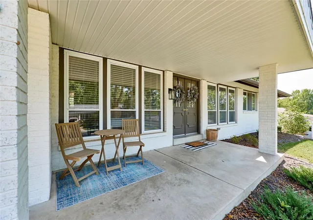 Photo 3 of Single family home for sale at 13312 Hobnail Dr, Saint Louis, MO 63146 | MLS# 24062783 | Listing updated on 2024-12-18
