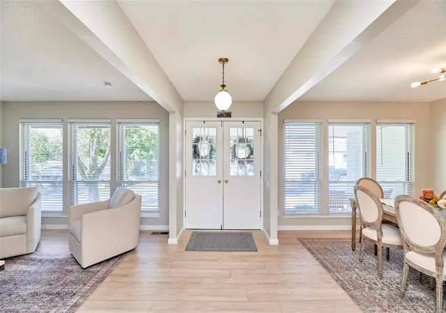 Photo 3 of Single family home for sale at 13312 Hobnail Dr, Saint Louis, MO 63146 | MLS# 24062783 | Listing updated on 2024-12-18