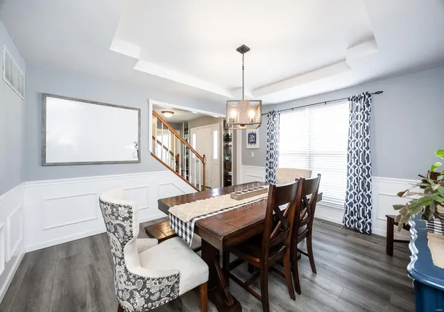 Photo 4 of Single family home for sale at 2240 Birmingham Dr, Belleville, IL 62221 | MLS# 24063510 | Listing updated on 2024-11-02