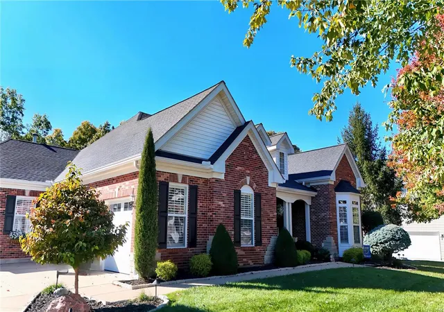 Photo 2 of Single family home for sale at 519 Woodcliff Hts Dr, Wildwood, MO 63011 | MLS# 24064624 | Listing updated on 2025-03-03