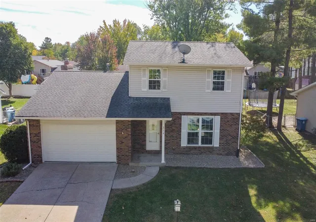Photo 1 of Single family home for sale at 314 Goldenrod Ln, Belleville, IL 62226 | MLS# 24065085 | Listing updated on 2024-12-03
