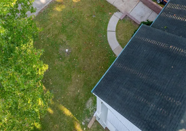 Photo 4 of Single family home for sale at 1212 Marchi Dr, Saint Louis, MO 63125 | MLS# 24065411 | Listing updated on 2024-11-04