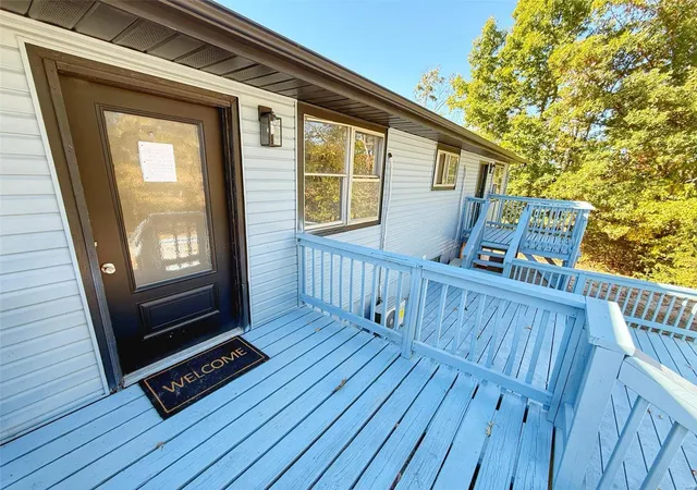 Listing Photo 5 - Condo for sale in building located at 15400 Texas Rd, Saint Robert, MO 65584