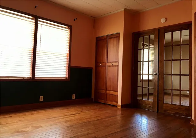 Photo 4 of Single family home for sale at 520 N 2nd Street, Dupo, IL 62239 | MLS# 24065701 | Listing updated on 2024-12-09