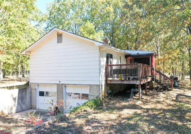 Photo 2 of Single family home for sale at 302 County Rd 3360, Salem, MO 65560 | MLS# 24066048 | Listing updated on 2024-12-02