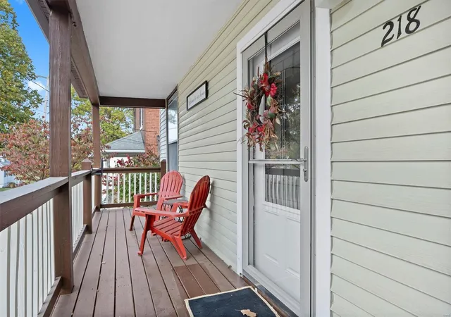 Photo 3 of Single family home for sale at 218 S 10th Street, Belleville, IL 62220 | MLS# 24066685 | Listing updated on 2024-11-04