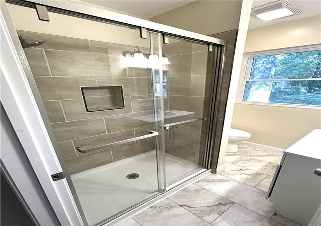 Photo 4 of Single family home for sale at 1900 N 15th Street, Swansea, IL 62226 | MLS# 24066939 | Listing updated on 2024-12-18